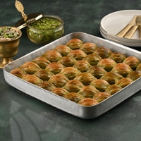 Fıstıklı Midye Baklava